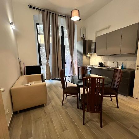 Tadino-30 Apartment มิลาน ภายนอก รูปภาพ